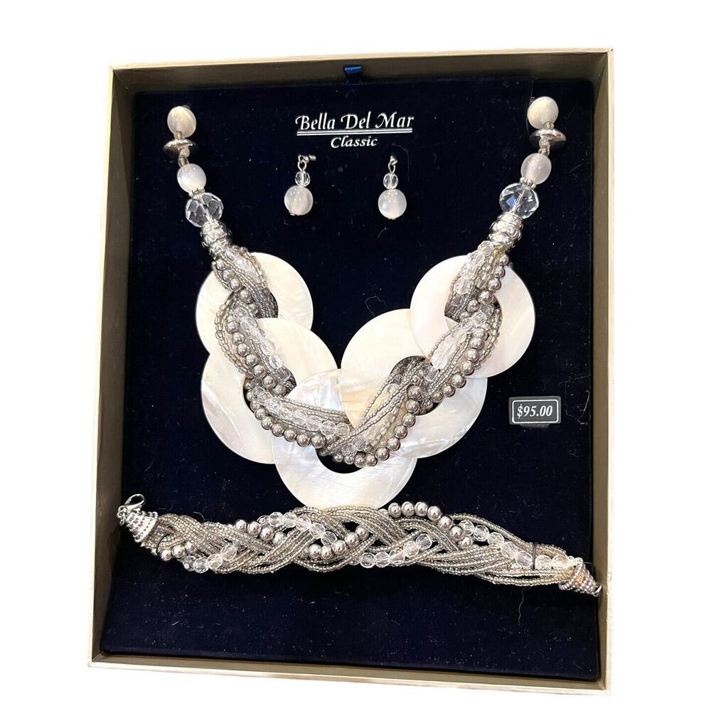 "Bella Del Mar" Expressions Collection, Necklace, Earrings & Bracelet Beach Sea